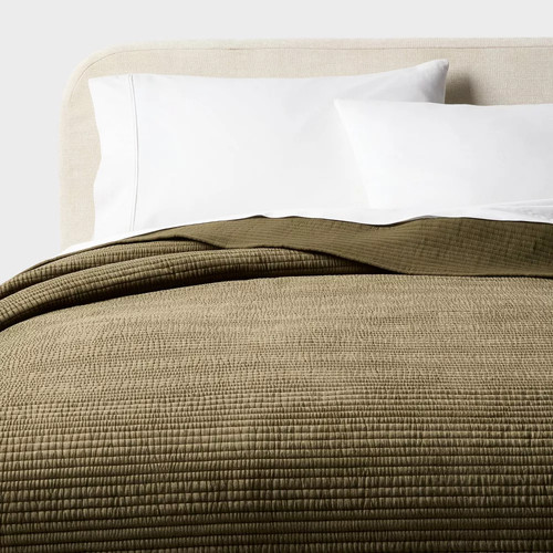 Ruched velvet quilt - velvet,